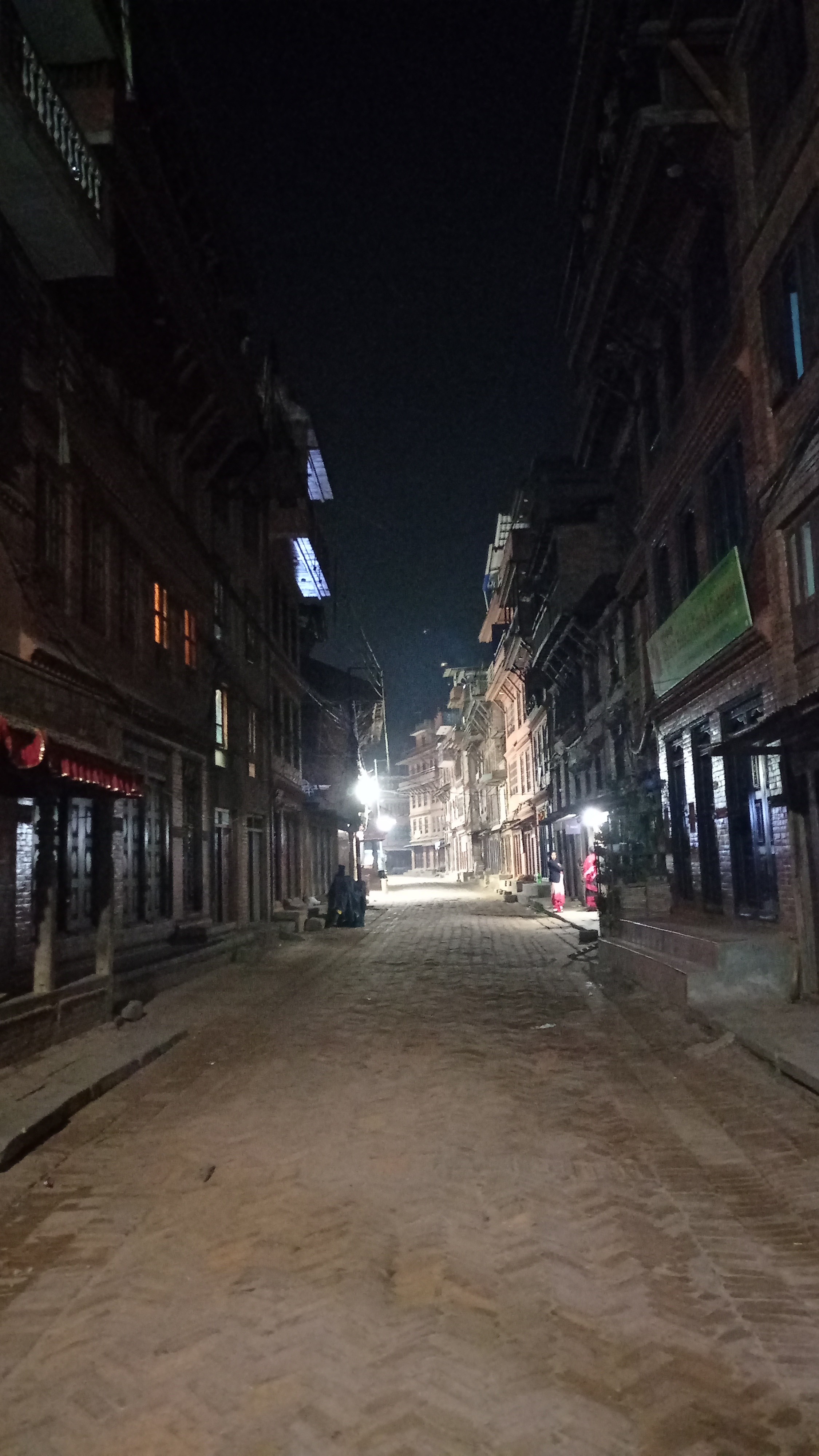 Narrow roads surrounded by building at Bhaktapur