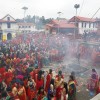 Women&#039;s crowd at Pashupatinath