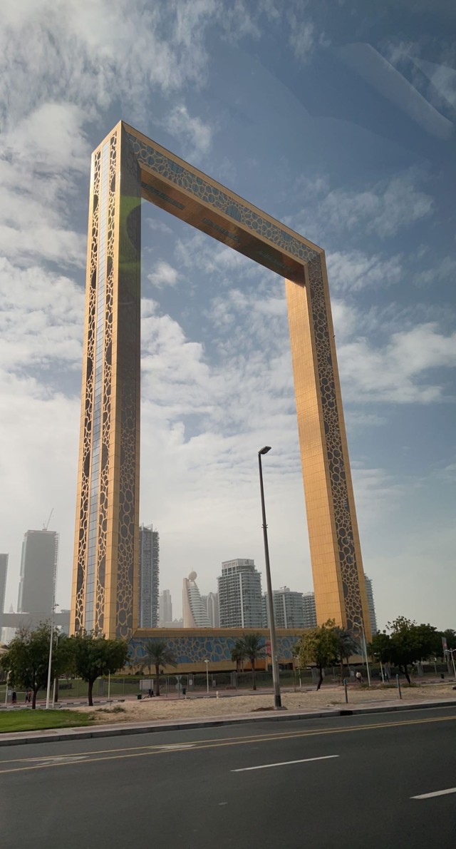 Dubai frame