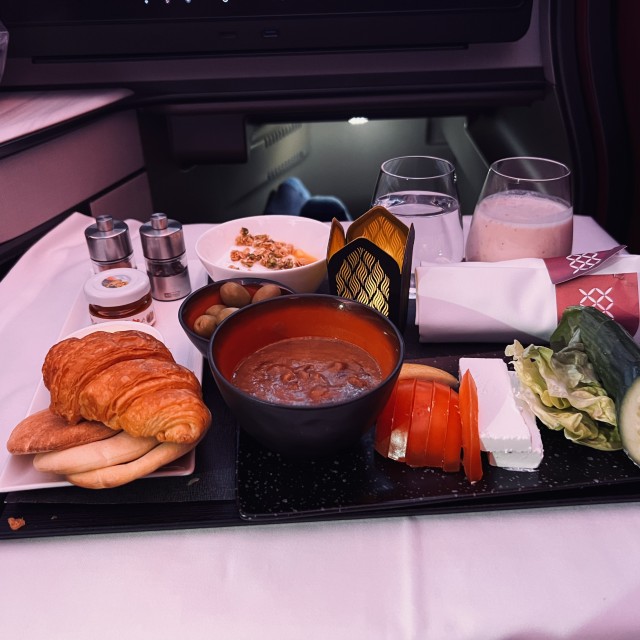 Qatar Airways Business Class Breakfast